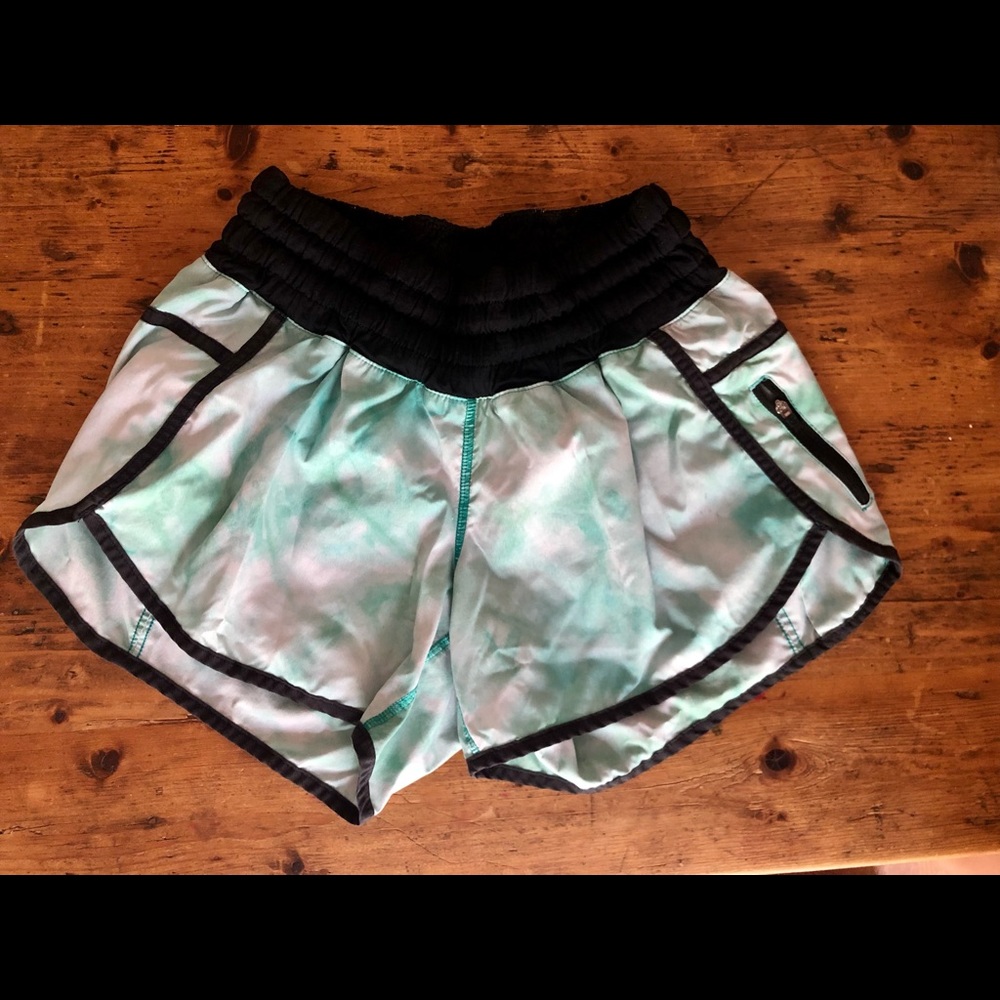 lululemon tie dye shorts